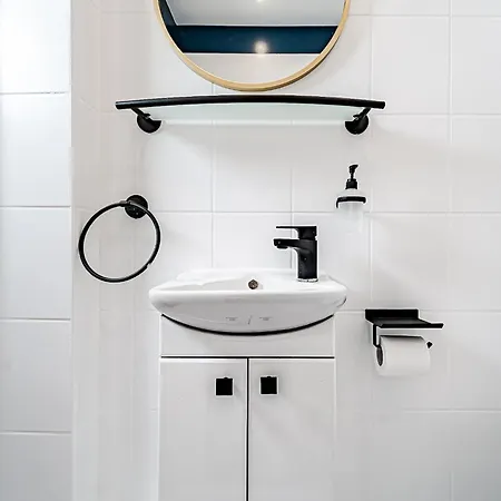 Inside Wola & Business アパート *