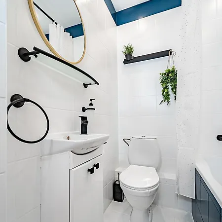 Inside Wola & Business Apartman