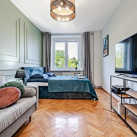 Inside Wola & Business ワルシャワ