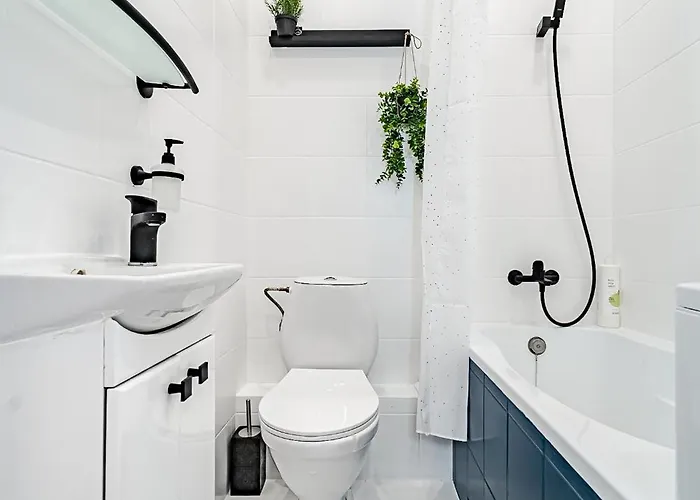 Apartment Inside Wola & Business *