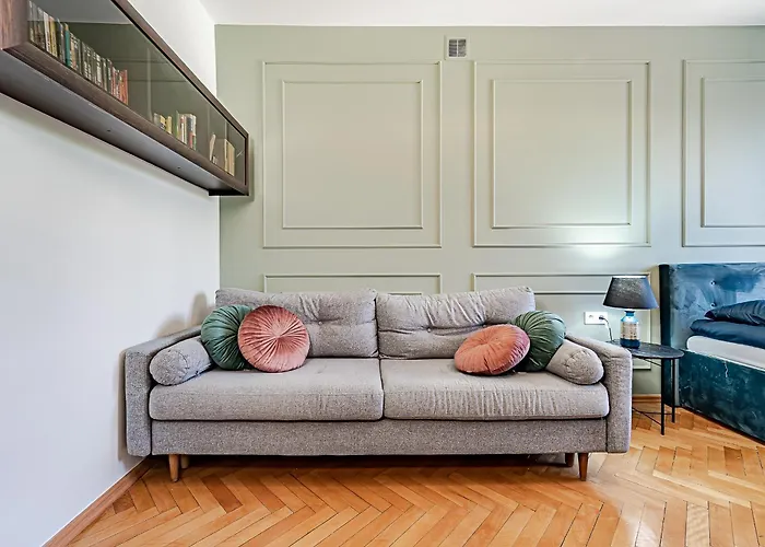 Inside Wola & Business *